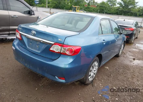 2013 Toyota Corolla Le из США, поврежденный, VIN 5YFBU4EE1DP092787